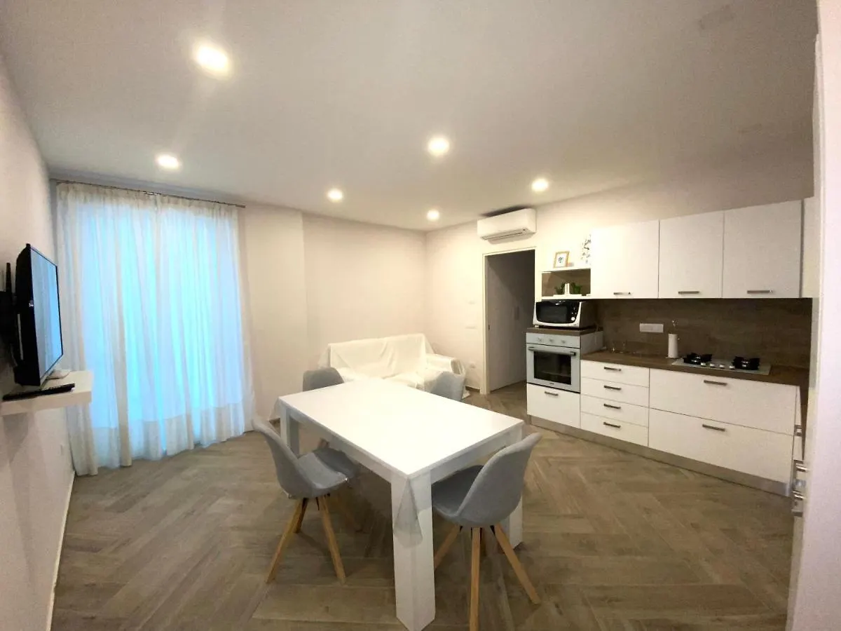 アパート ナポリCasa Danielaアパートメント